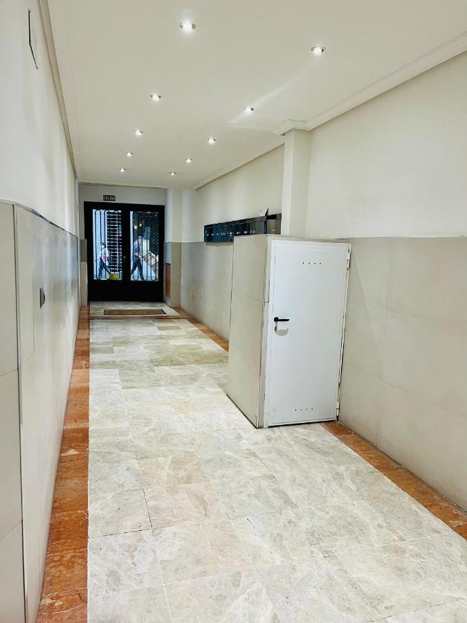 La Latina Premium Home มาดริด ภายนอก รูปภาพ